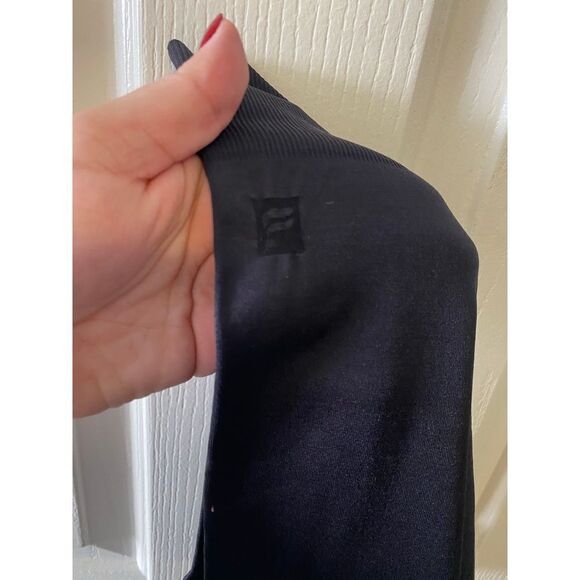 Used gently black Fabletics leggings, cut-out holes design. Seamless! - Picture 4 of 4